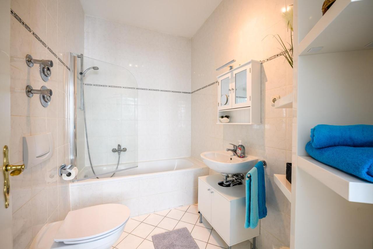 Grosszuegige Wohnung, Top-Lage Auf Dem Werder, Max 4 Personen Magdeburg Ngoại thất bức ảnh